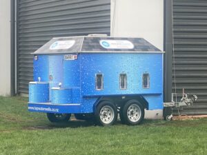 Maxi Mobile Hydration Station with TWW blue bubble mural